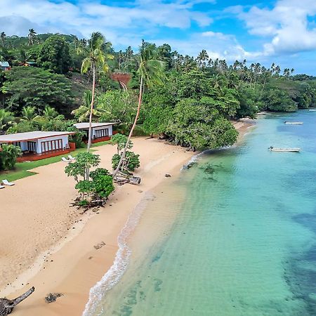 Tides Reach Resort Matei Exterior foto