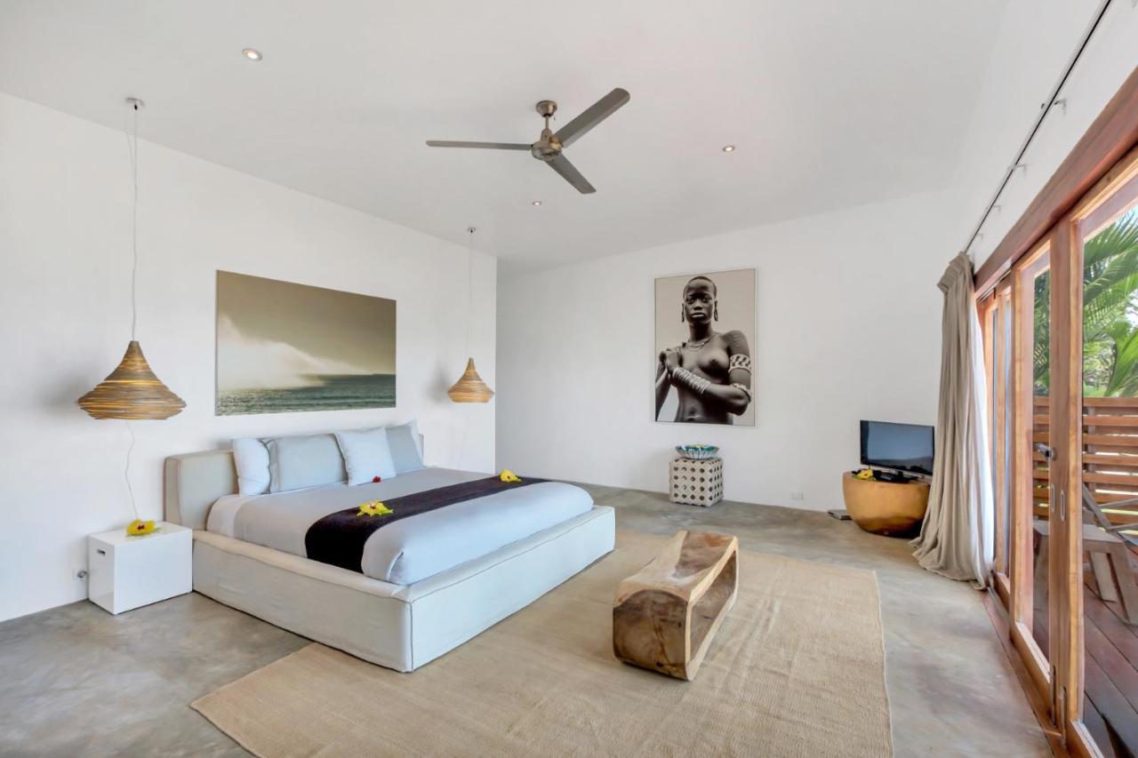 Tides Reach Resort Matei Exterior foto